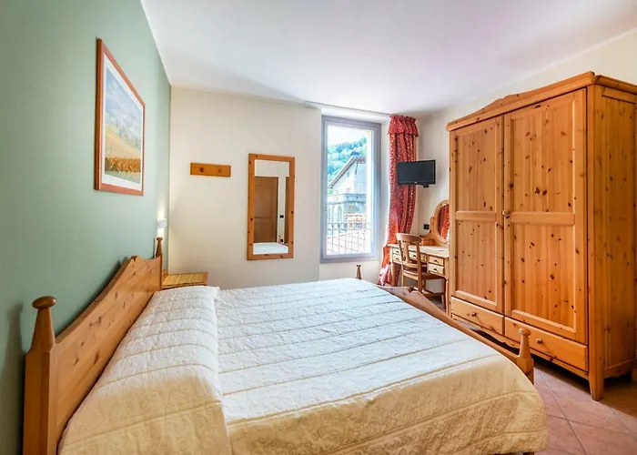 Hotel Sant' Anna Argegno